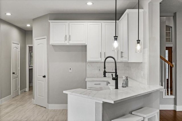 17602 Laguna Trail Drive, Houston, TX 77095