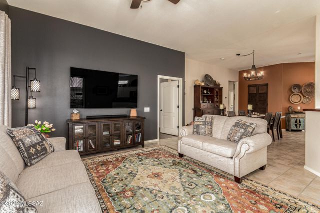 13343 N Heritage Gateway Avenue, Marana, AZ 85658