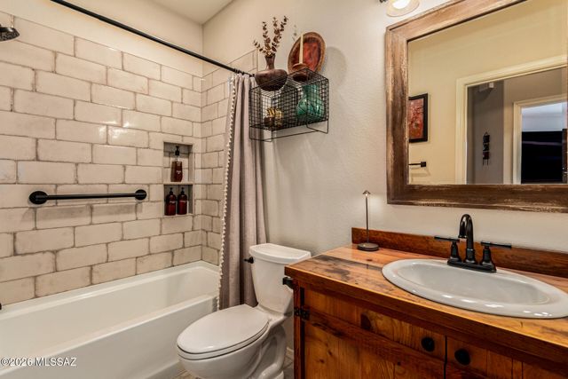 13343 N Heritage Gateway Avenue, Marana, AZ 85658