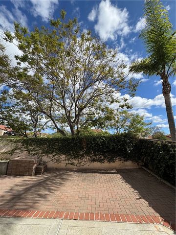 16 Crucillo, Rancho Santa Margarita, CA 92688