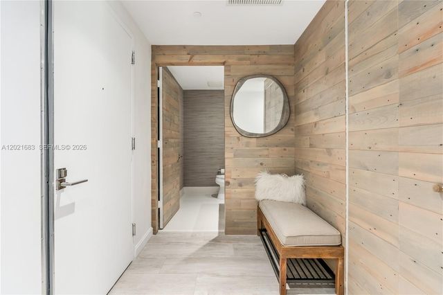 55 SW 9th Street 4001, Miami, FL 33130