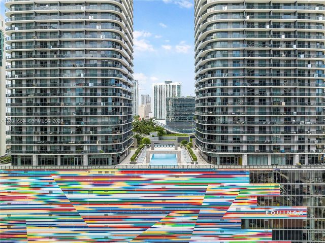 55 SW 9th Street 4001, Miami, FL 33130