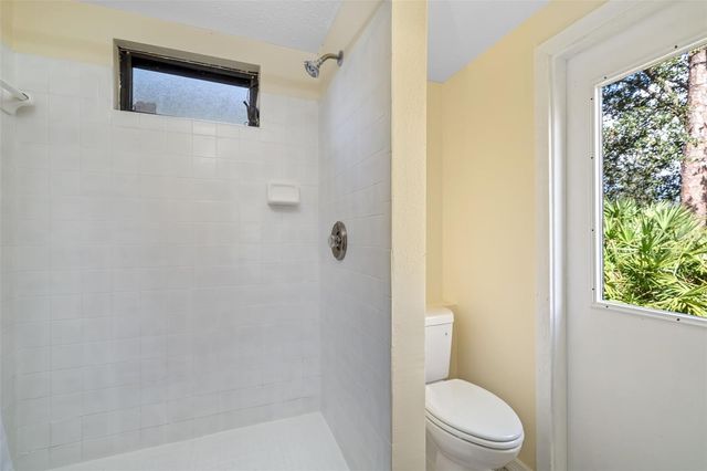 2004 WOOD HOLLOW PLACE, Sarasota, FL 34235