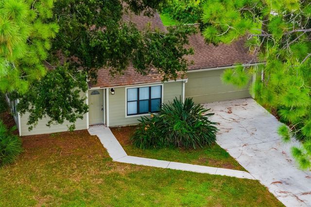 2004 WOOD HOLLOW PLACE, Sarasota, FL 34235