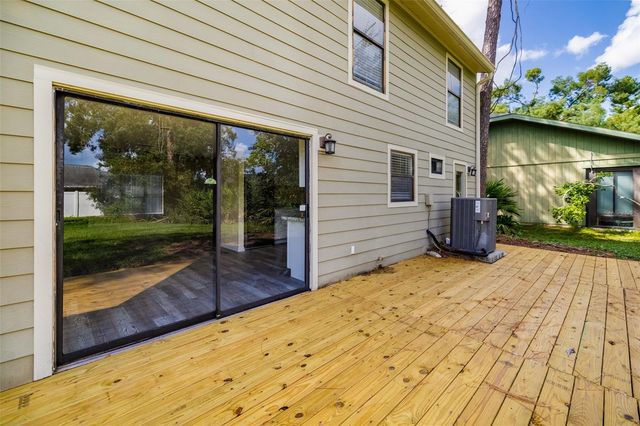 2004 WOOD HOLLOW PLACE, Sarasota, FL 34235