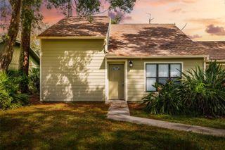 2004 WOOD HOLLOW PLACE, Sarasota, FL 34235