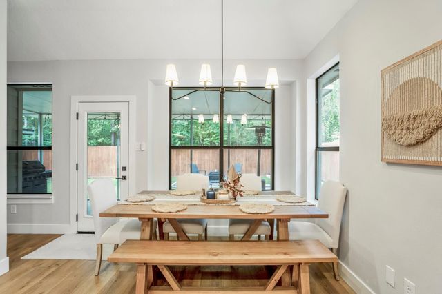 146 S Holly Laurel Circle, The Woodlands, TX 77382