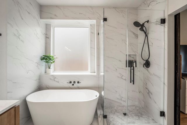 146 S Holly Laurel Circle, The Woodlands, TX 77382