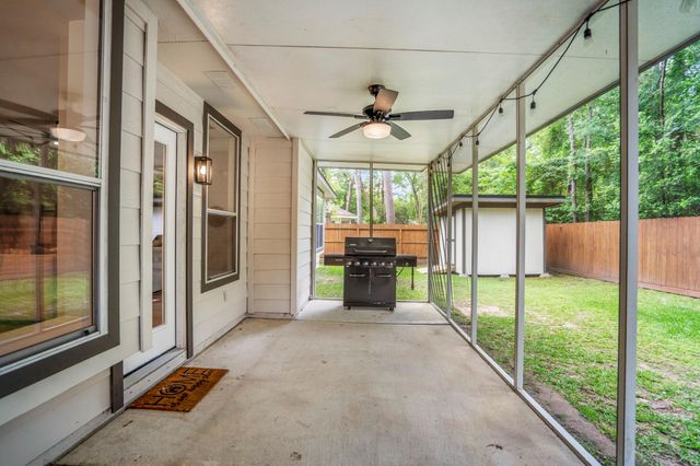 146 S Holly Laurel Circle, The Woodlands, TX 77382