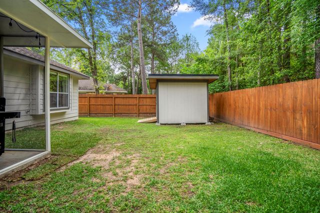 146 S Holly Laurel Circle, The Woodlands, TX 77382