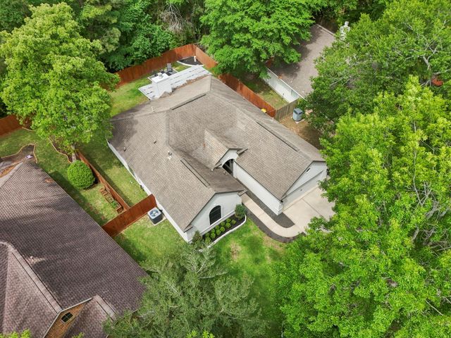 146 S Holly Laurel Circle, The Woodlands, TX 77382