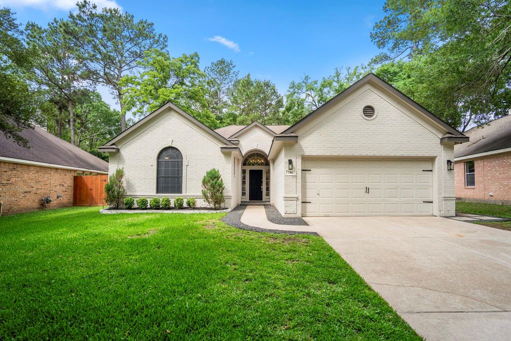 146 S Holly Laurel Circle, The Woodlands, TX 77382