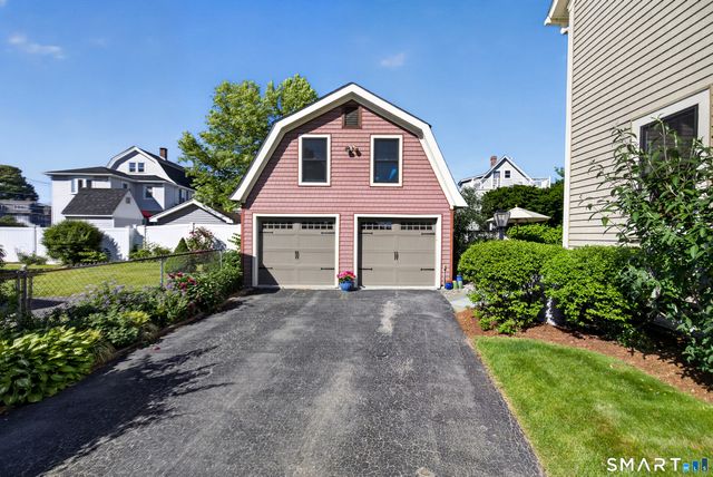 16 Millwood Street, Milford, CT 06460