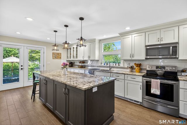 16 Millwood Street, Milford, CT 06460