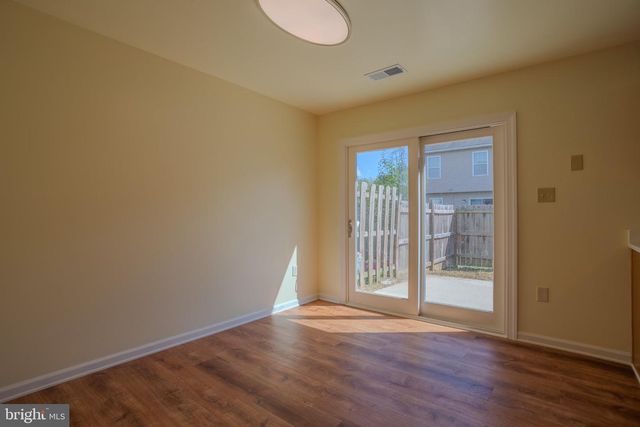 11 SOPHIE LN, Bunker Hill, WV 25413