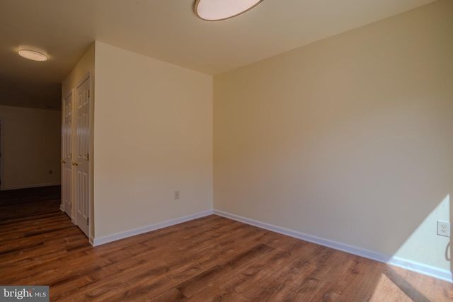 11 SOPHIE LN, Bunker Hill, WV 25413