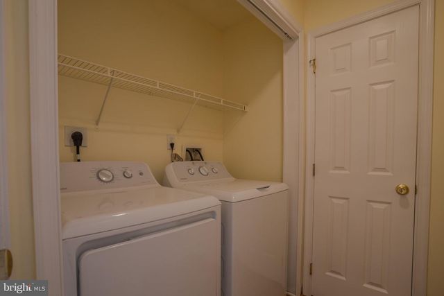 11 SOPHIE LN, Bunker Hill, WV 25413