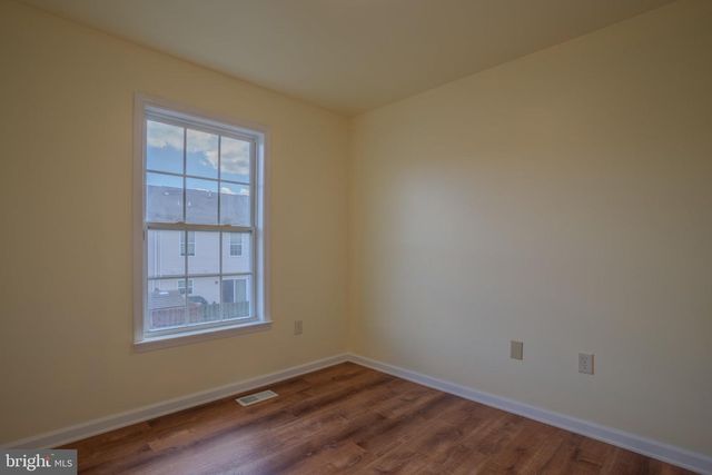 11 SOPHIE LN, Bunker Hill, WV 25413
