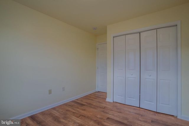 11 SOPHIE LN, Bunker Hill, WV 25413