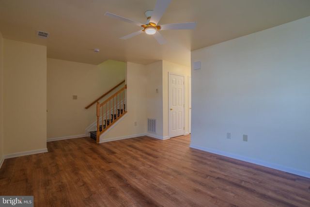 11 SOPHIE LN, Bunker Hill, WV 25413