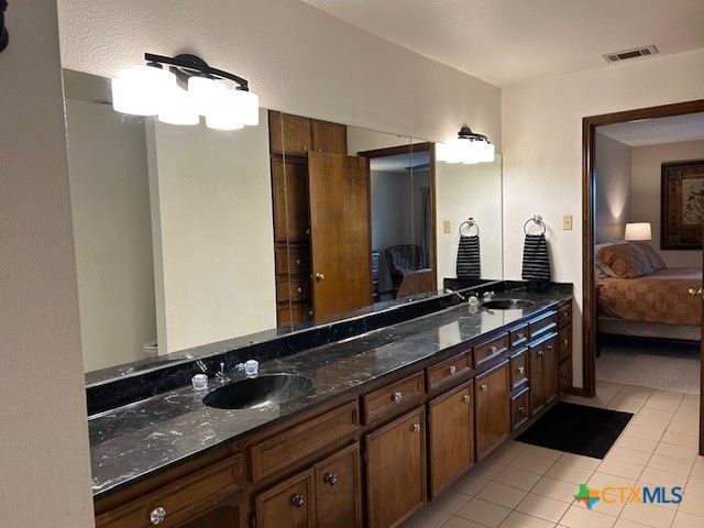 1910 Old Mill Road 7, Salado, TX 76571