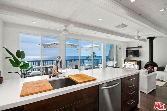 11940 Whalers Lane, Malibu, CA 90265