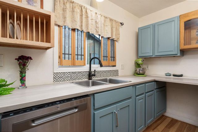 4025 E Tulare Street, Fresno, CA 93702