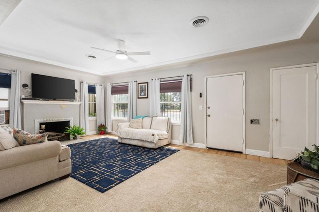 4025 E Tulare Street, Fresno, CA 93702