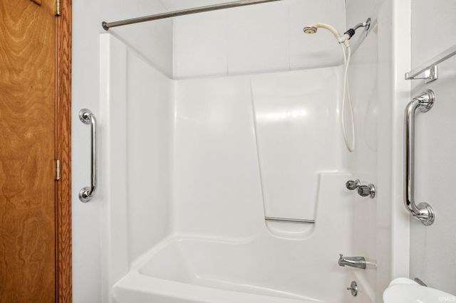 240 E 450 South, Atlanta, IN 46031