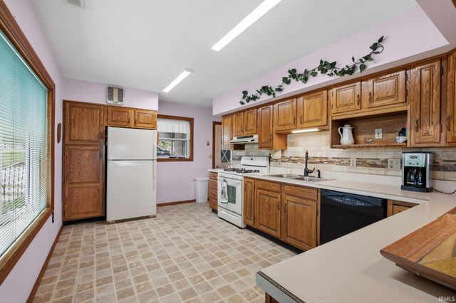 240 E 450 South, Atlanta, IN 46031