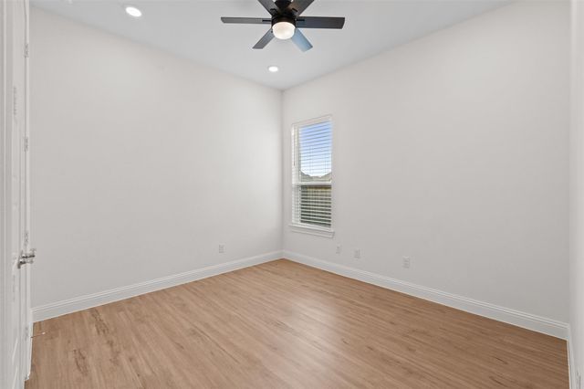 10807 Cloaked Wing Court, Cypress, TX 77433