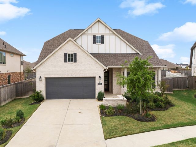 10807 Cloaked Wing Court, Cypress, TX 77433