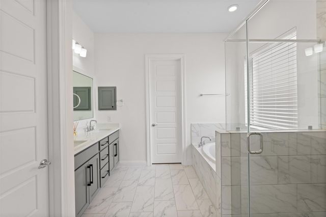 10807 Cloaked Wing Court, Cypress, TX 77433