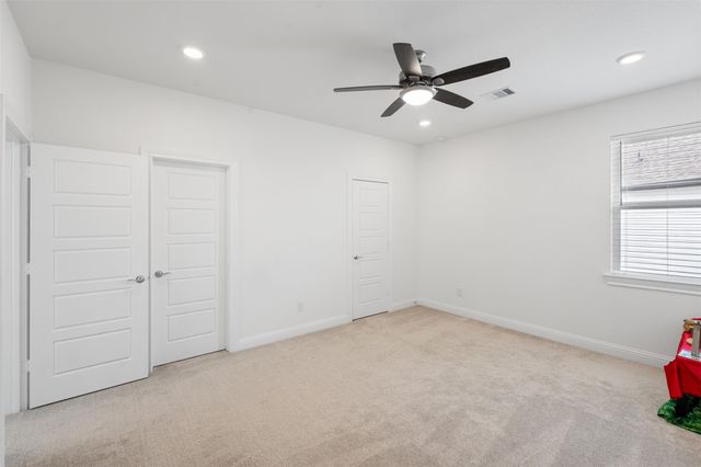 10807 Cloaked Wing Court, Cypress, TX 77433