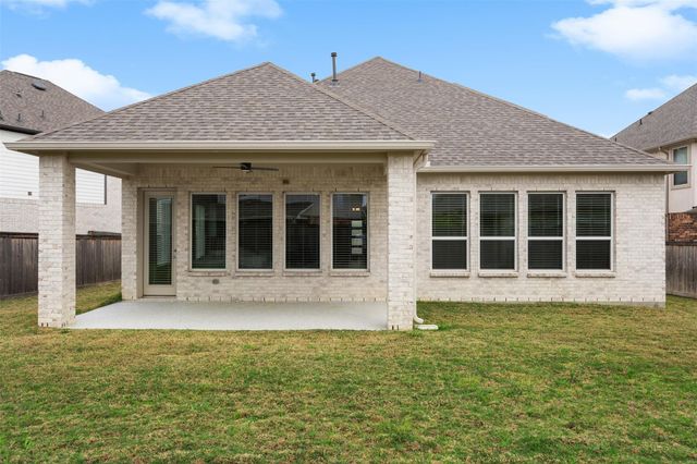 10807 Cloaked Wing Court, Cypress, TX 77433