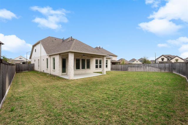 10807 Cloaked Wing Court, Cypress, TX 77433