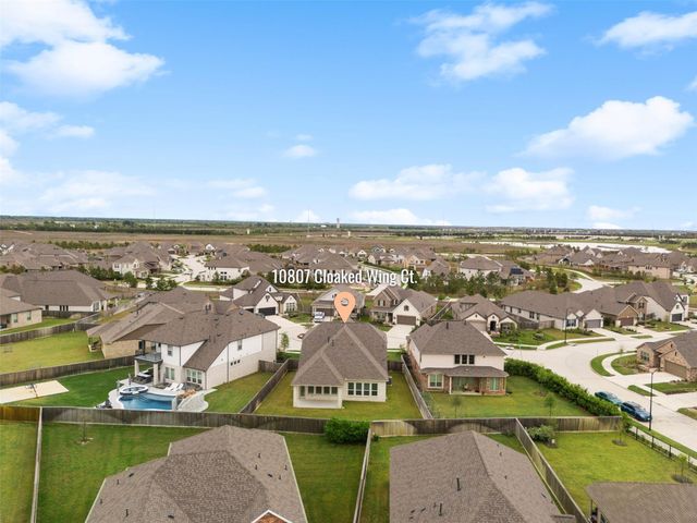 10807 Cloaked Wing Court, Cypress, TX 77433