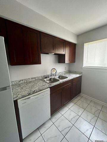 8736 Elvin Dr, Baton Rouge, LA 70820