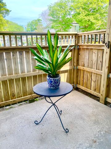 1402 Camp Road 6c, Charleston, SC 29412