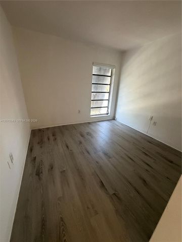 7430 SW 59th Ct B9, South Miami, FL 33143