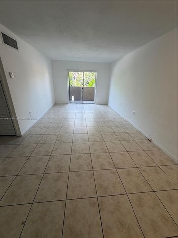 7430 SW 59th Ct B9, South Miami, FL 33143