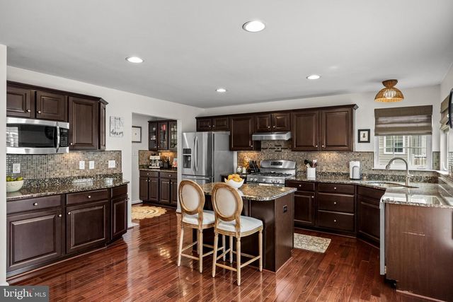 311 NATHAN DR, Cinnaminson, NJ 08077