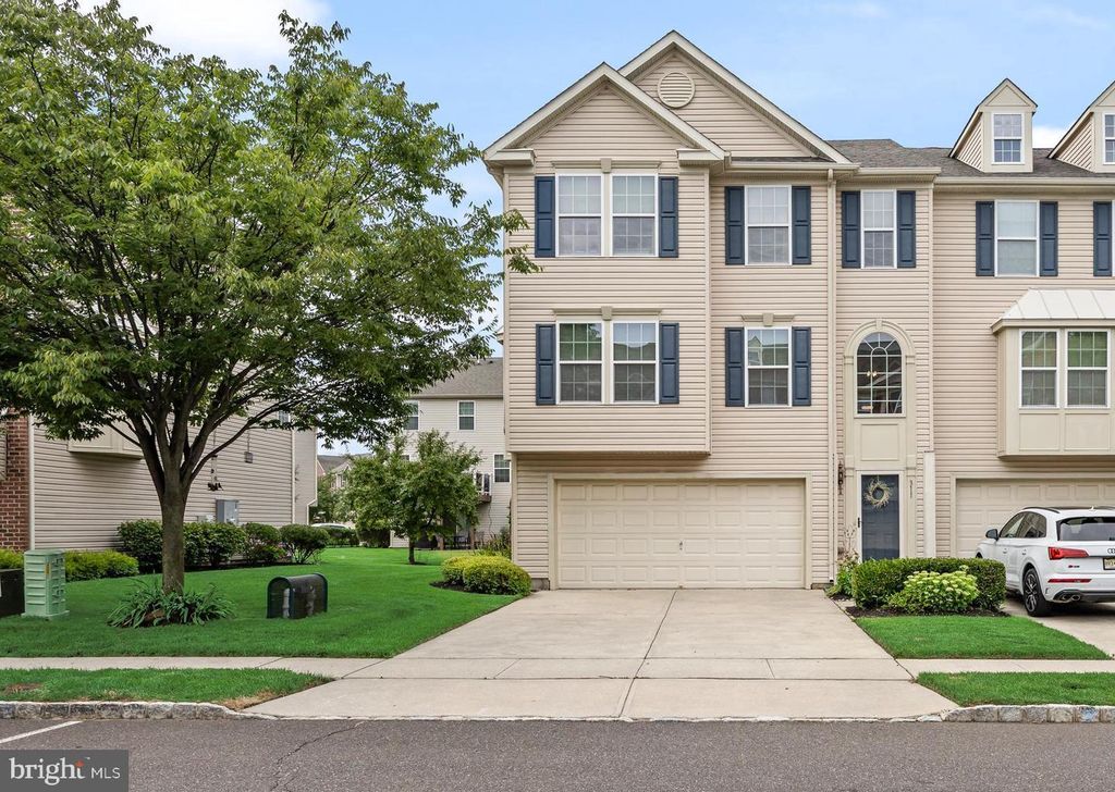 311 NATHAN DR, Cinnaminson, NJ 08077