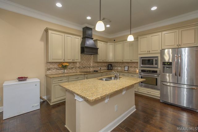 170 SHERWOOD Trail, Wetumpka, AL 36093