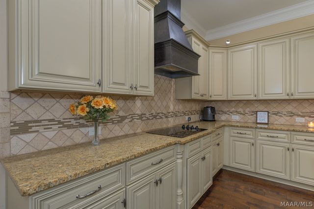 170 SHERWOOD Trail, Wetumpka, AL 36093