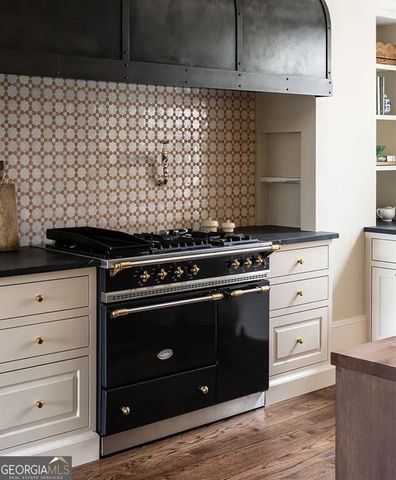 2681 Conns Creek 43, Ball Ground, GA 30107