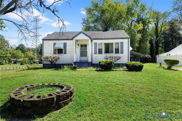 654 Confederate Ave, Petersburg, VA 23803
