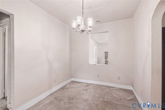 654 Confederate Ave, Petersburg, VA 23803