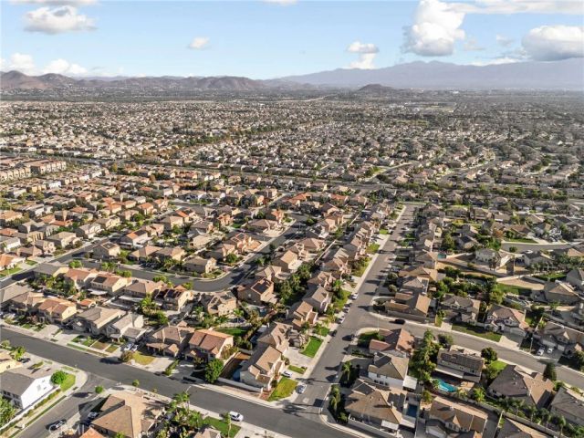 6048 Fuji Street, Eastvale, CA 92880