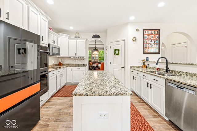 6199 Edenshall Lane, Noblesville, IN 46062